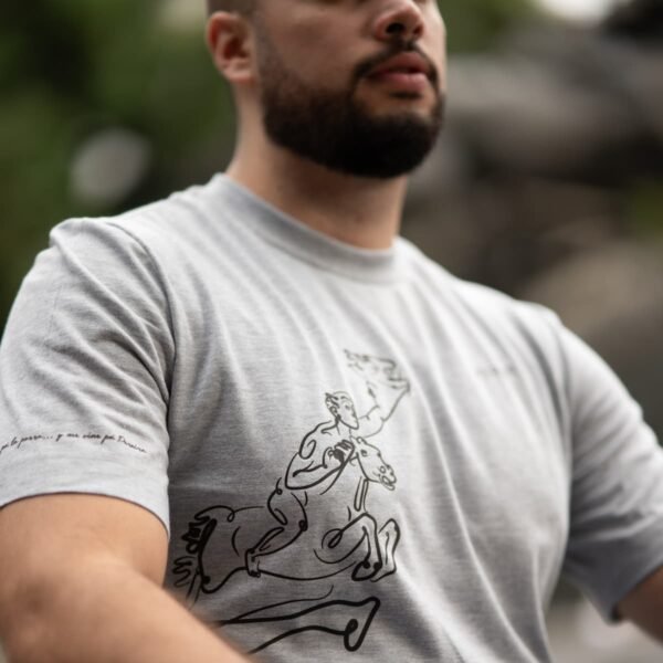 camiseta clasica bolivar desnudo