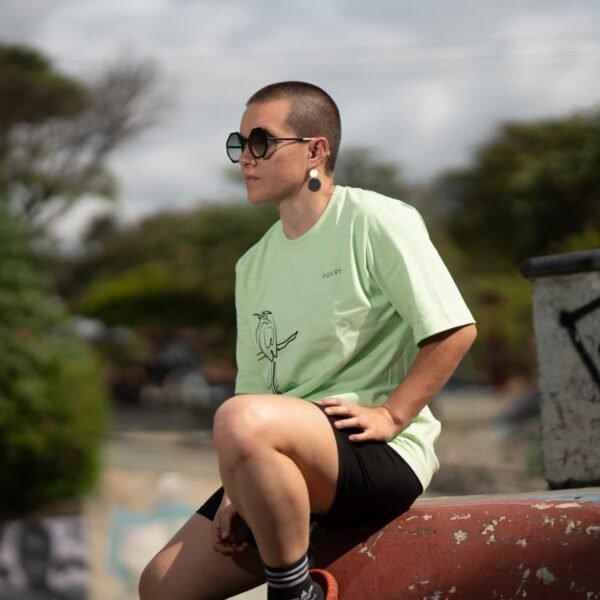 camiseta regular fit, ave barranquera, verde pistacho