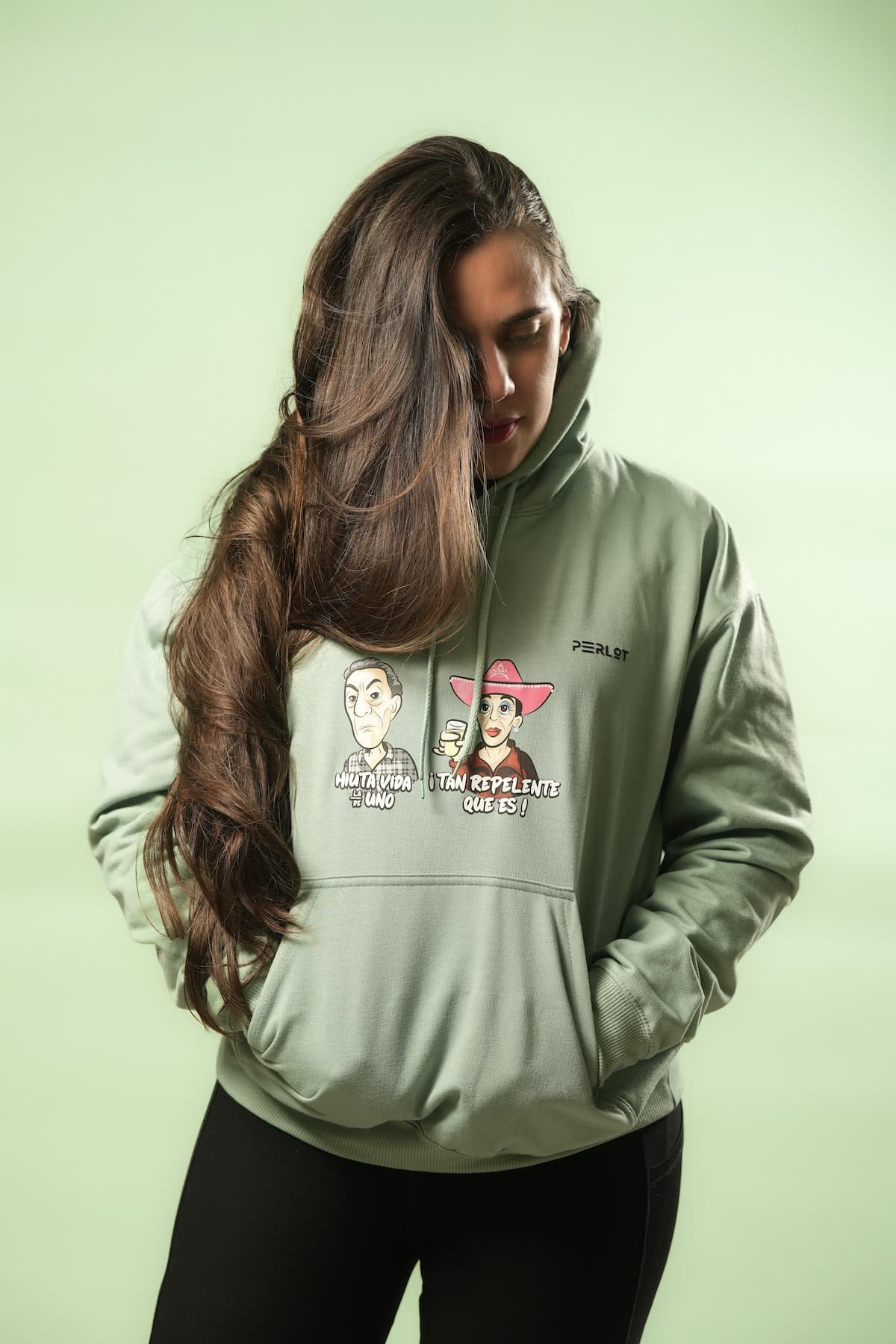 Buzo Gladys & Raúl con capota